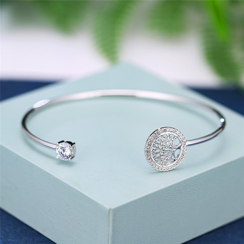 Verstellbares Armband mit Lebensbaum 